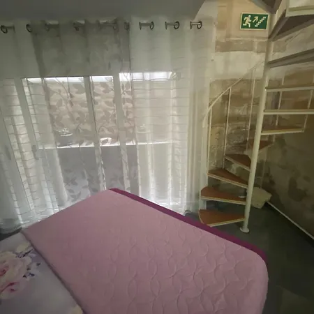 Maisonette Apartment *